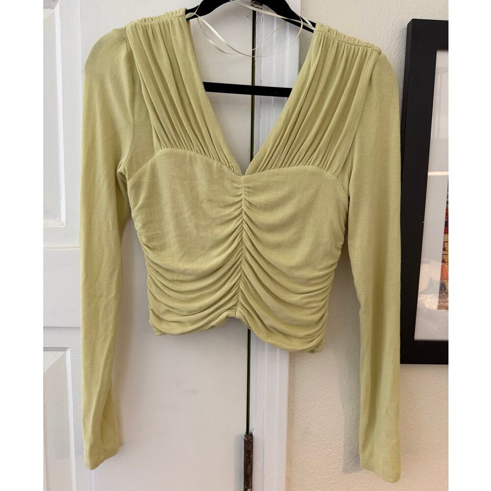 NEW Sophie Rue Cari Ruched Top Long sleeve crop light green / celery size M